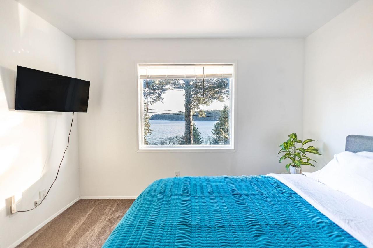 The Rogue Wave-Beach Access, Ocean Views, Private Kodiak Exteriör bild