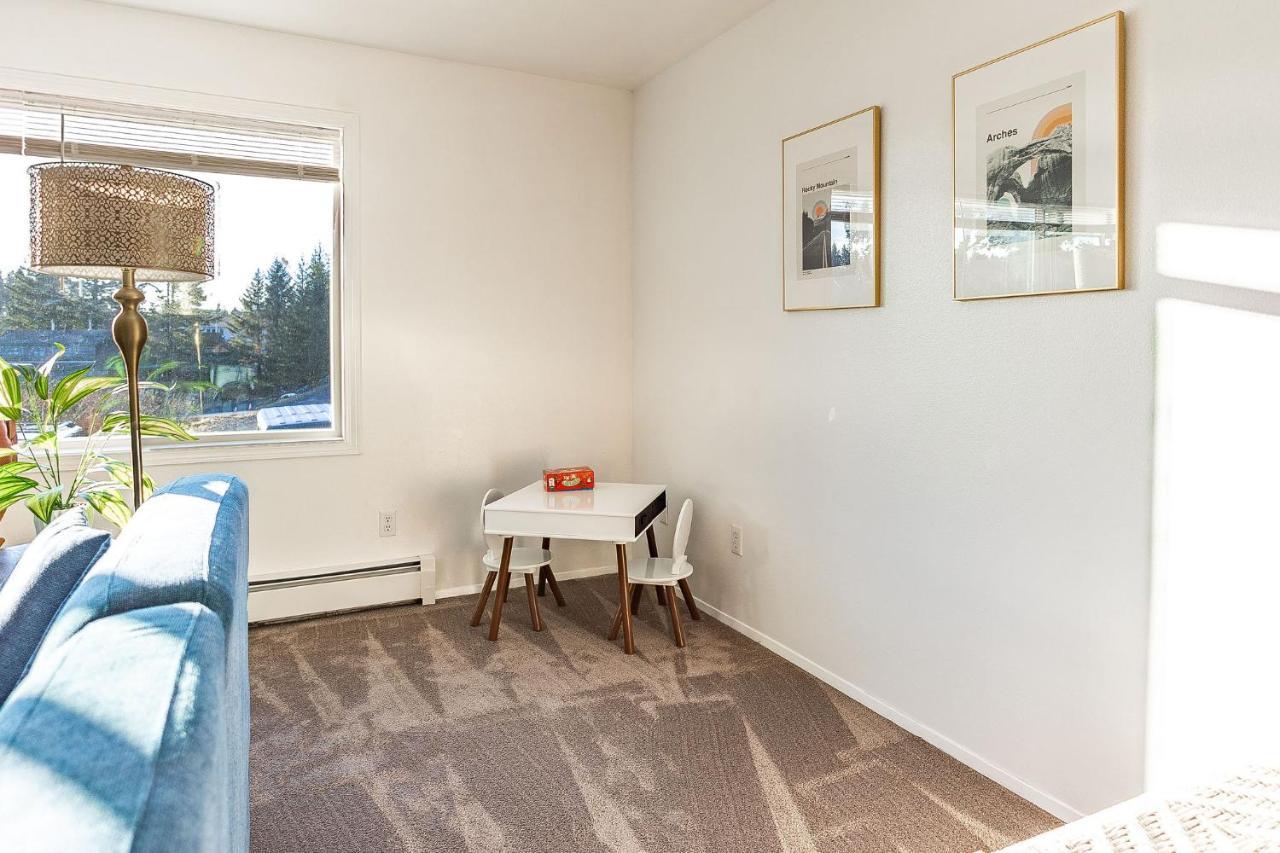 The Rogue Wave-Beach Access, Ocean Views, Private Kodiak Exteriör bild
