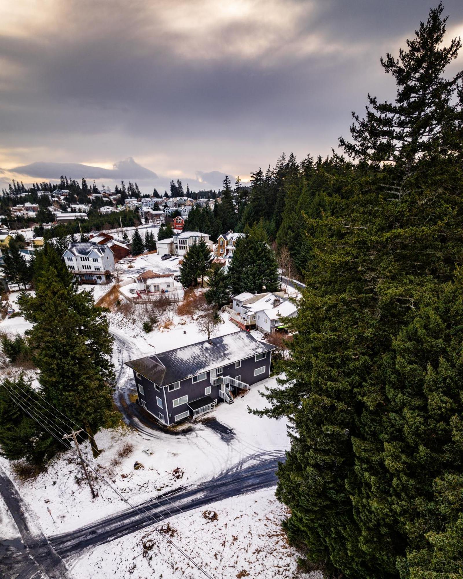 The Rogue Wave-Beach Access, Ocean Views, Private Kodiak Exteriör bild